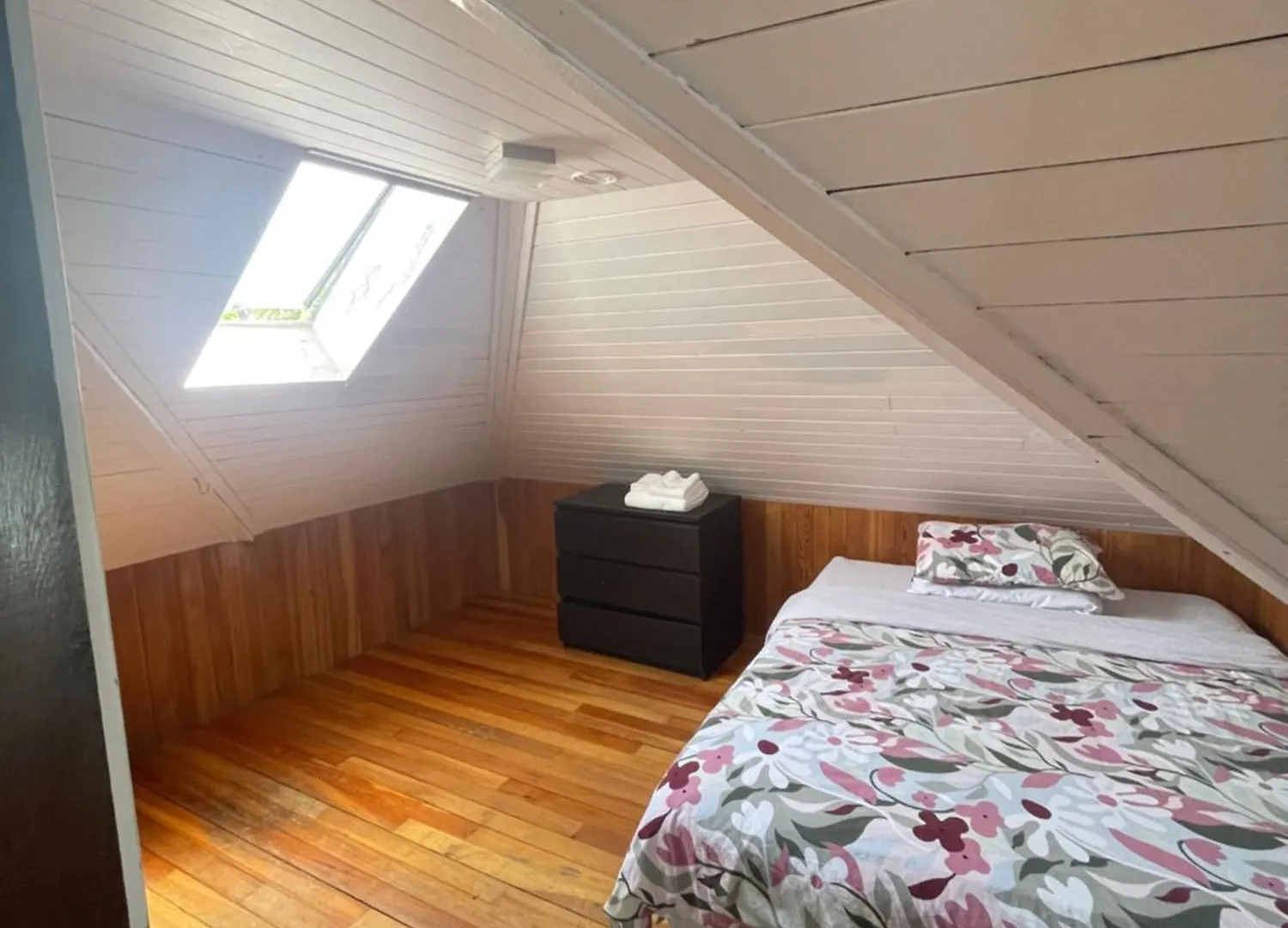 Linda Guesthouse Vancouver