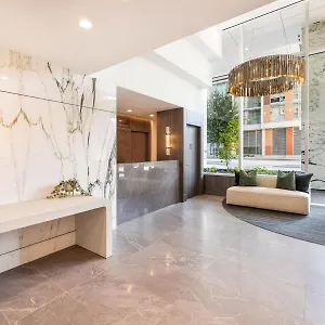  Hotel Level Downtown - Howe