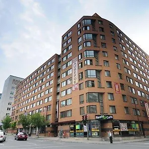 Residences Uqam Est 3*, Montreal Canada