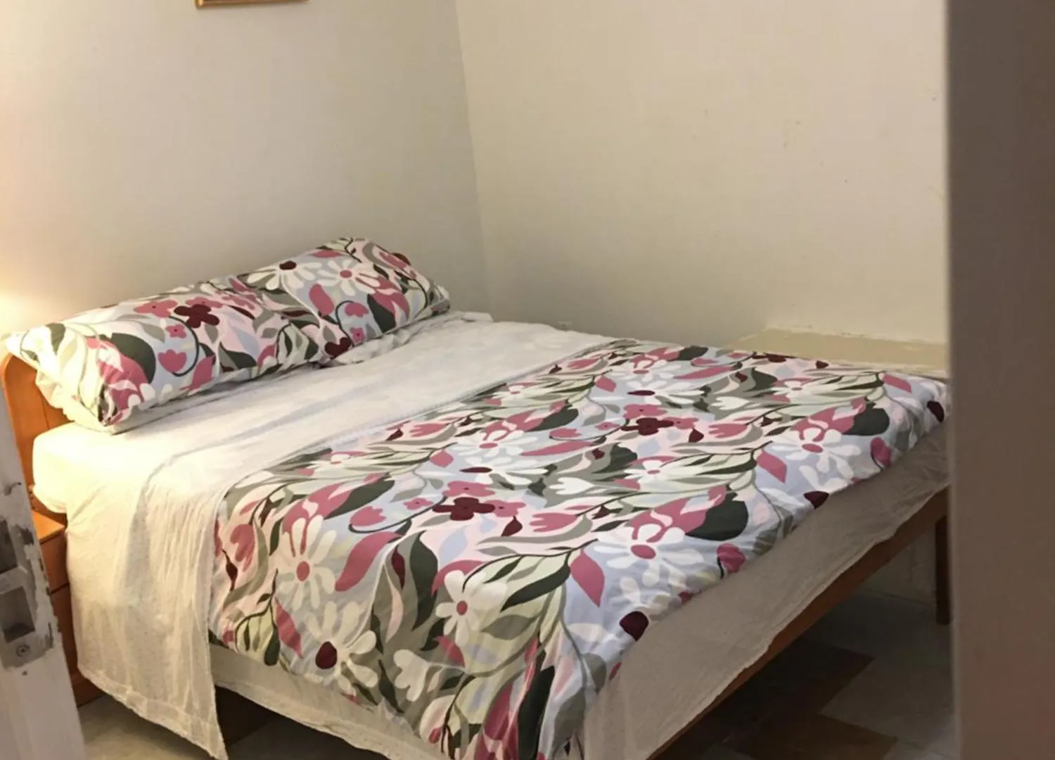 Linda Guesthouse Ванкувер 0*,  Канада