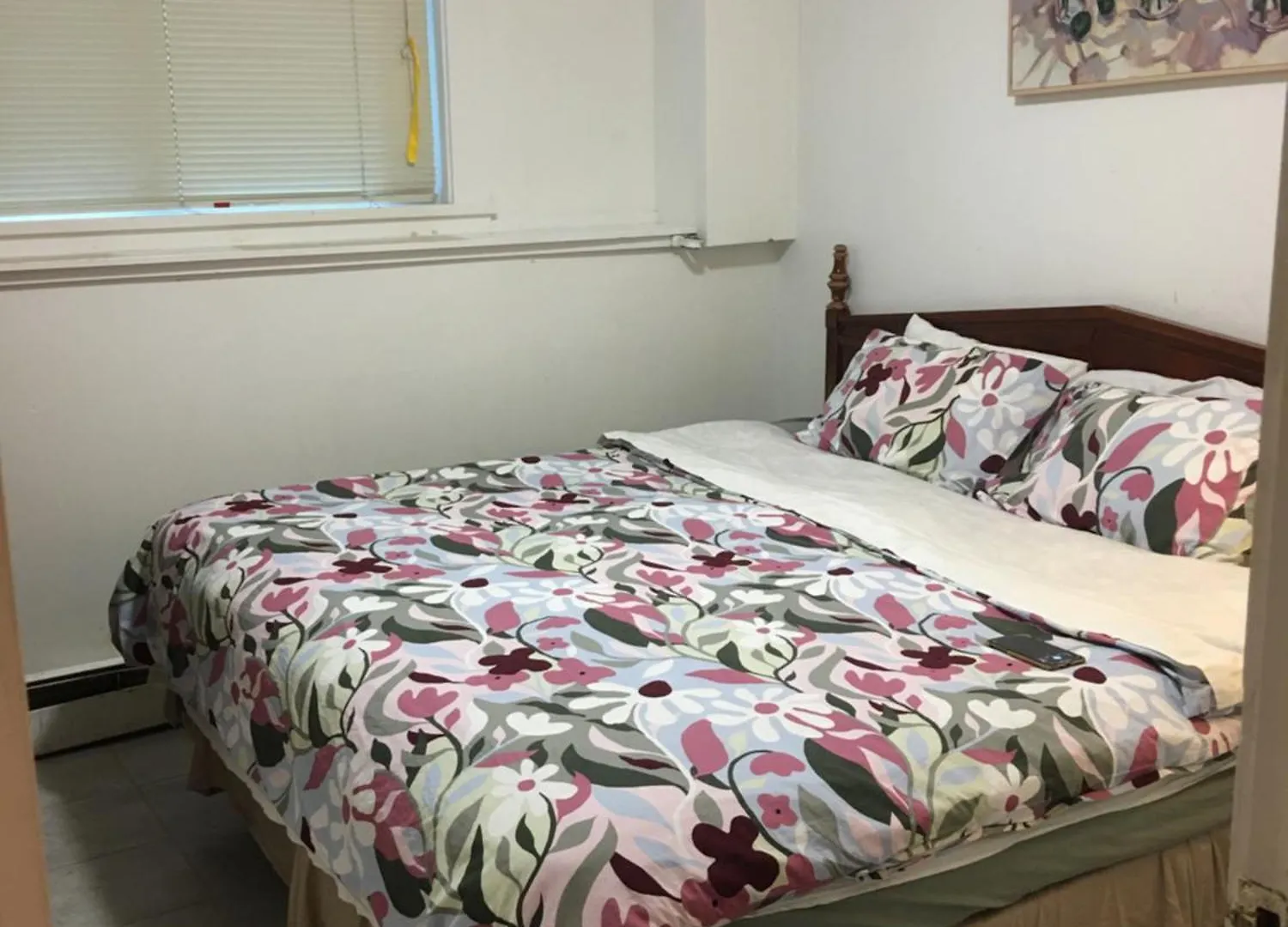 Linda Guesthouse Ванкувер Гостевой дом
