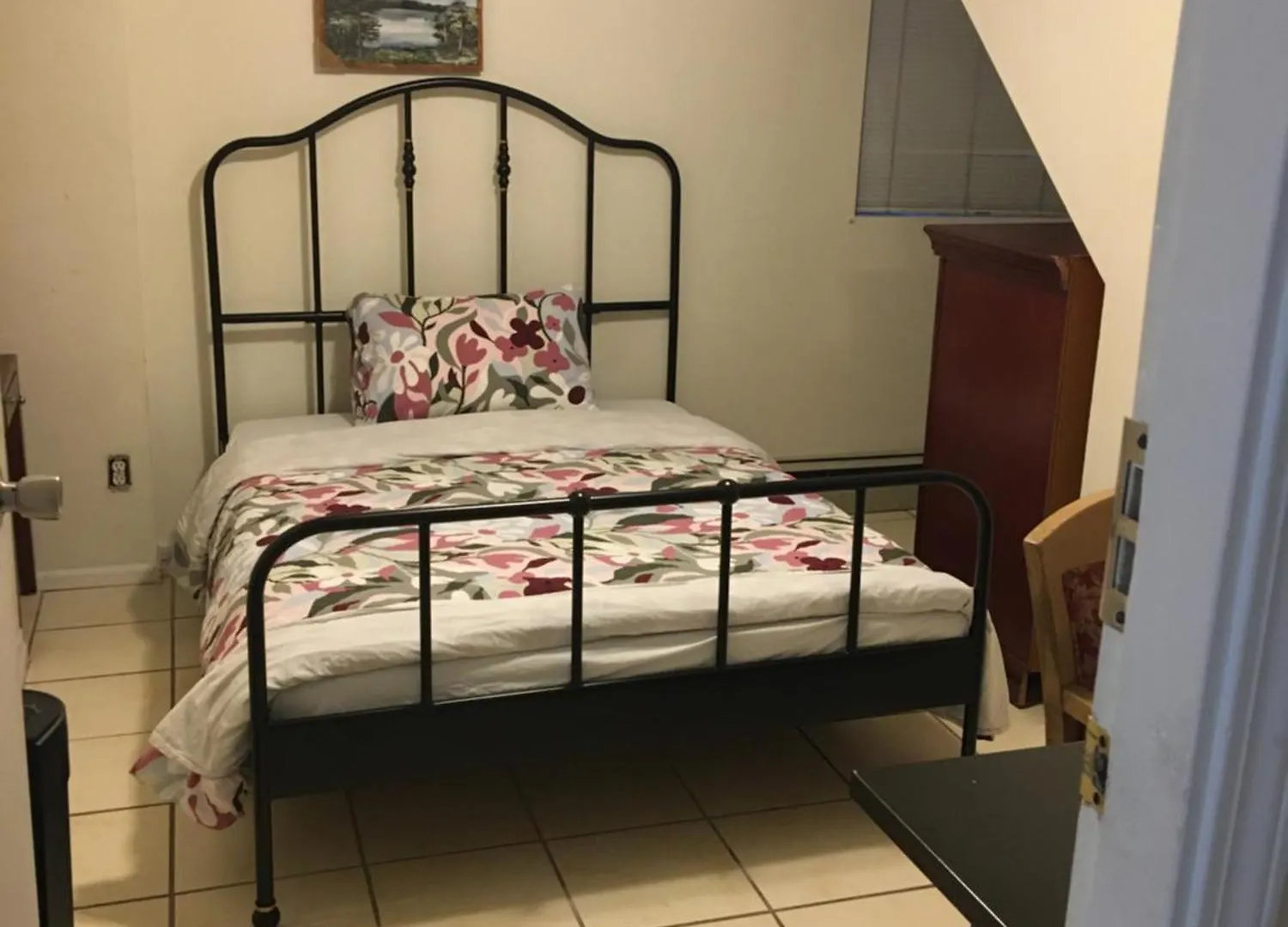 Linda Guesthouse Ванкувер Канада